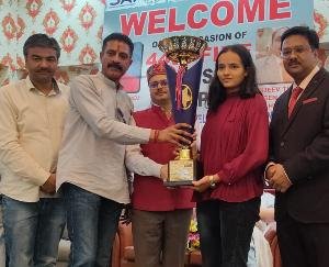  Keshavi of Jwalamukhi became the winner of the chess competition