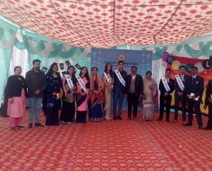 वंशिका मिस और अर्थव चुने मिस्टर गुरुकुल 