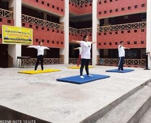  Students did yoga in college