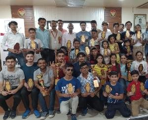 College's Managing Director rewarded the winners of the Under-19 Chess Championship