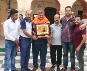 Press Trust bid farewell to the station in-charge after retirement