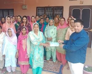 Kangra: Let's take Jan Ashirwad Yatra towards the village, former MLA Chaudhary Surendra Kaku reached village Natehad