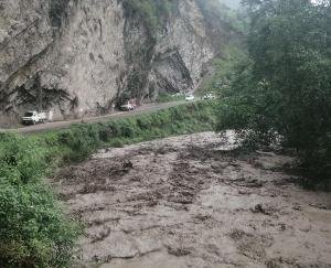  Heavy devastation caused by cloudburst in Parli Panchayat