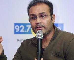 Virender Sehwag lashed out at the bad batsmen, said this