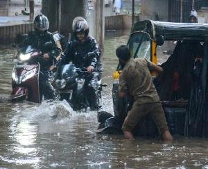 Heavy Rains : Rainfall in Gujarat-Maharashtra