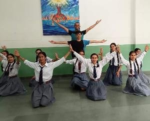 Three-day workshop of Kathak dance started at DAV Blick School