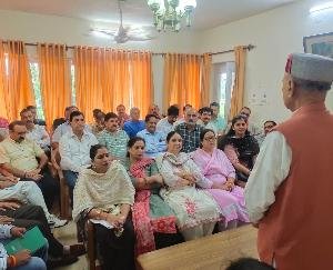 party won all the five seats in Hamirpur, then the respect and respect of the worker increased here - Dhumal