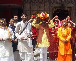 Dhalpur Maidan 9-day Shrimad Bhagwat Katha Knowledge Yagya Katha begins