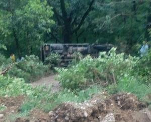Truck rolled down the road in Pakka Tiala