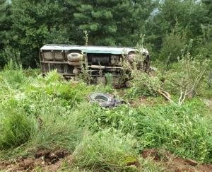 Corporation bus crashes, 12 injured