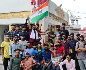 Dak Kanwar Yatra of 14 Shiva devotees of the state concluded at Kathgarh Shiv Temple