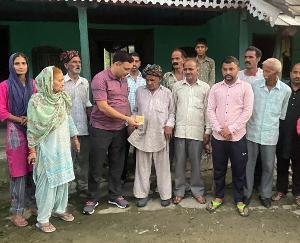 Social worker Shyam Verma helped the needy family financially