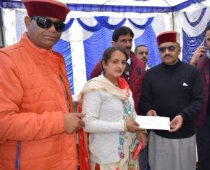 प्रदेश सरकार कमज़ोर वर्गों के आर्थिक सशक्तिकरण के लिए कृतसंकल्प-डॉ. सैजल