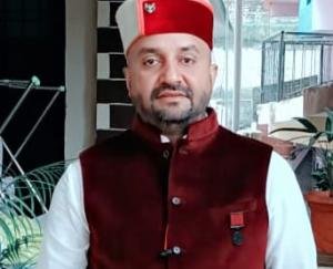 MLA and his son do not see anything except driving their political vehicle - Vinod Thakur