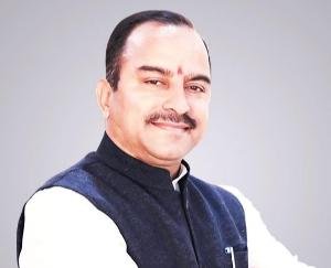  Army closed the road; People upset, sought cooperation from DC Kangra- Trilok Kapoor