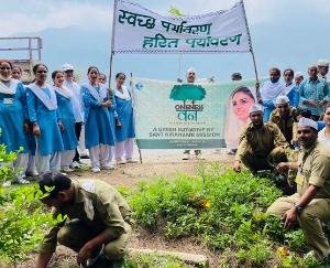 Sant Nirankari Mission's followers launched a cleanliness drive at the health center