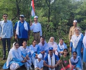 More than 100 saplings planted in Guler branch of Sant Nirankari Mission