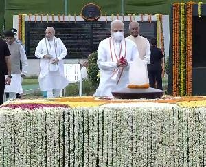 Atal Bihari Vajpayee's fourth death anniversary today, these leaders including PM Modi paid tribute