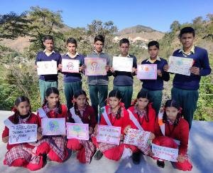 कशलोग में स्कूली बच्चों ने मनाया एड्स दिवस 