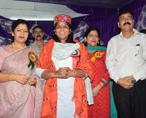 Palampur: Take advantage of the opportunities available in the field of sports, daughters - Indu Goswami