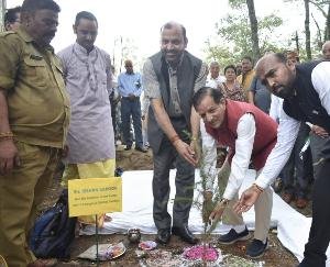 contribution of social service organizations in doing selfless work for the society - Kishan Kapoor