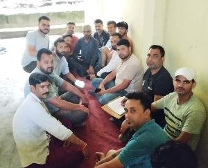 Dadlaghat: Ramlila Club Syar meeting was held under the chairmanship of Jaidev Chandel