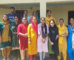 Opportunity to earn livelihood for women with the help of Anurag Thakur