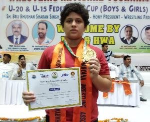 Baddi's Prerna won gold in National Wrestling, created history