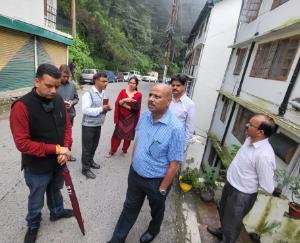 Forest department head Ajay Srivastava did surprise inspection of office and forest department colony
