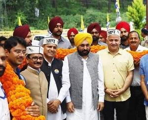 जयसिंहपुर : आप के नेता सतीश कुमार ने मनीष सिसोदिया एवं भगवंत मान का किया स्वागत