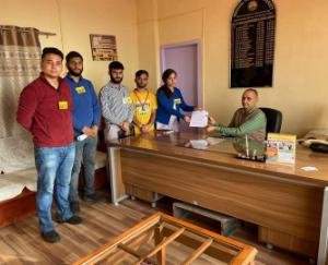 ABVP HPU unit submitted a memorandum to the library in-charge