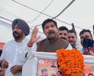  Hardeep Bawa demonstrated power by holding a huge public meeting