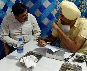 Organized free medical camp at Ambuja auditorium, Rauri