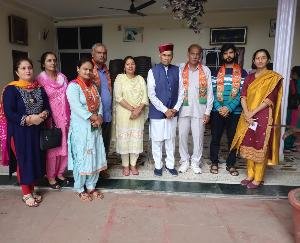 Congress party workers joined Congress, joined BJP