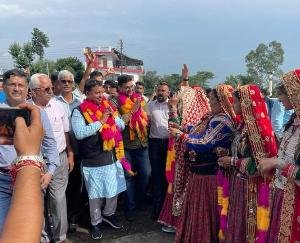Congress discriminated against tribal people: Naihariya