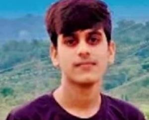 Rohit, who studied in school, won Rs 25 lakh in Dream XI