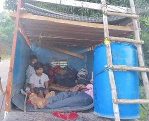 road-accident-in-dhaliyara 