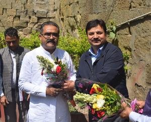 Transport Minister Bikram Thakur held a review meeting of the Transport Department in Mandi