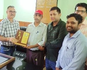 Honored the employees doing excellent work in Tehsil office