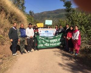 बड़ोग में लड़कियों ने सीखे आत्मरक्षा के गुर