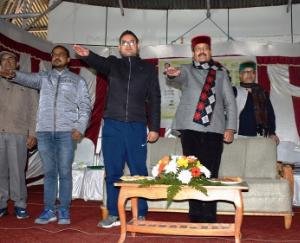 सामाजिक व आर्थिक समस्याएं खड़ी कर रहा नशा-रोहित राठौर