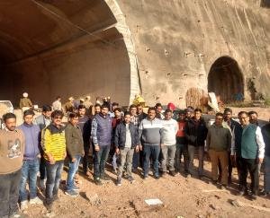 अगर बकाया राशि का भुगतान न हुआ तो प्रदेश भर में एनएचएआई के काम को कर देंगे ठप : ठेकेदार यूनियन