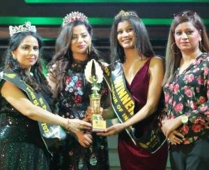  Akshita of Paragpur became Miss Glamorous of India