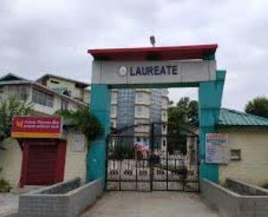 High honor to the teachers of Laureate Institute of Pharmacy