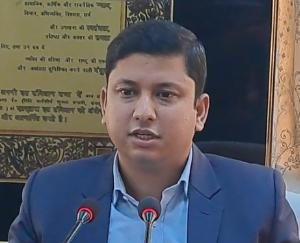 The expenses of the victory procession will be added to the candidate's account only - DC