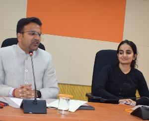 Dharamshala: A meeting was held regarding preparations for the winter session of the Vidhansabha.