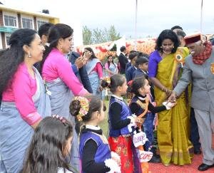 व्यक्तित्व विकास में शिक्षा का महत्वपूर्ण योगदान