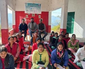 Training program conducted by UCO RSETI Salon in Panchayat Balera