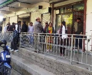 Show the way out to those who attack inside-Narendra Thakur