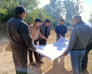  DC inspected the land for development works